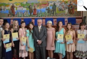 Відбулася урочиста зустріч міської влади з випускниками-медалістами 2017 року