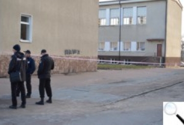 Біля Палацу культури у Новограді з вогнепальної зброї поранили депутата міської ради Олега Ващенка