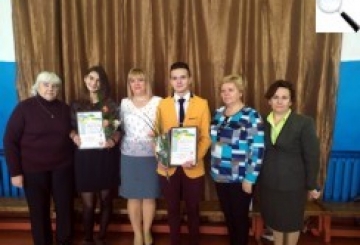 Кращим учням вручено стипендії міського голови