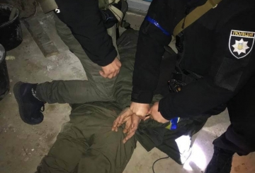 П’ятеро мешканців села Дениші розграбували збитий український літак і обікрали загиблого пілота
