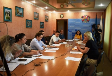 Проєктна вартість проїзду в міському автобусі — 12 грн