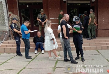 …Убив дружину ножем на вулиці в центрі Житомира