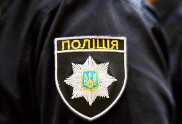 Житомирські поліцейські поконфліктували з відвідувачем кафе