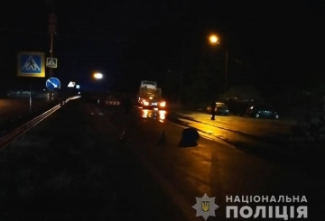 Уночі в ДТП загинув мотоцикліст
