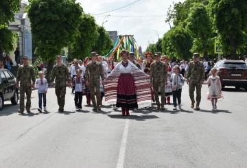 У Звягелі відбулися заходи, присвячені Всесвітньому дню вишиванки