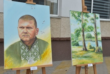 Діяли виставки фото,  картин та творчих робіт