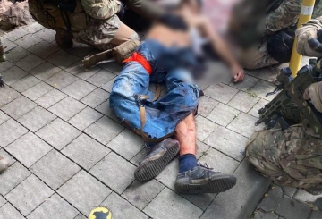 Затримали підозрюваного у вбивстві патрульної поліцейської: під час затримання підозрюваний знову застосував зброю