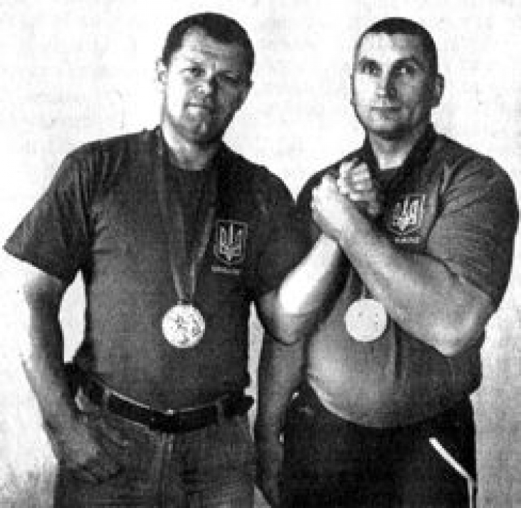 СРІБНІ МЕДАЛІ — У НАШИХ ЗЕМЛЯКІВ!