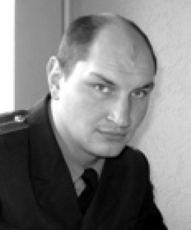 СЛУЖБА НЕ З ЛЕГКИХ