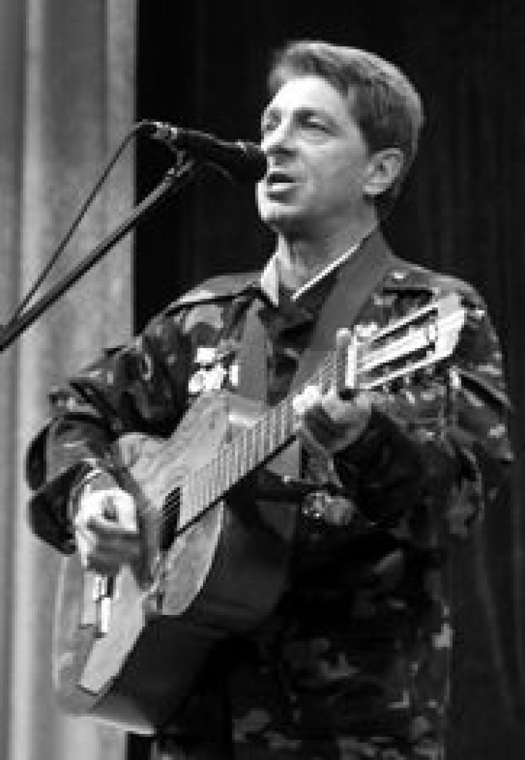 КОРОТКО — ПРО ГОЛОВНЕ