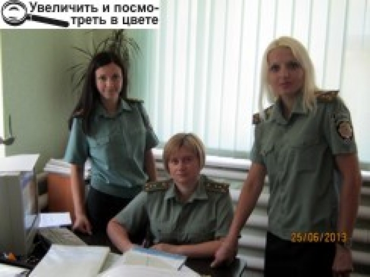 Служба для жінки, чи ні