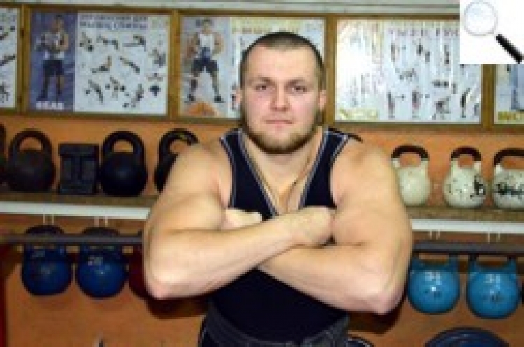 Ілля СІМЧУК: «Пауерліфтинг — спорт, що загартовує не лише тіло, а й характер»