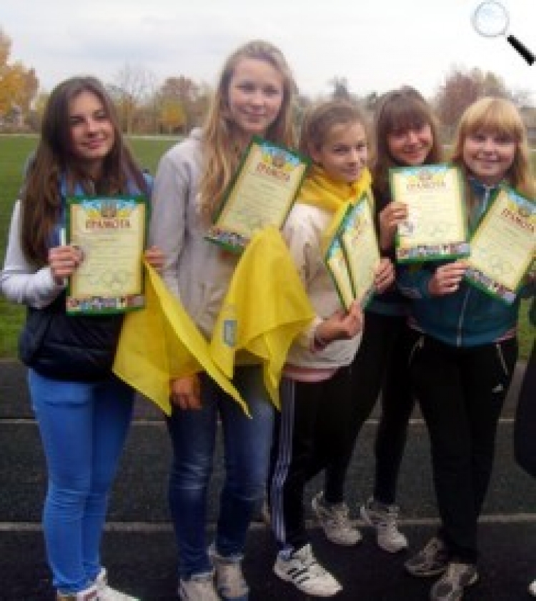 Легкоатлети відкрили зимовий сезон