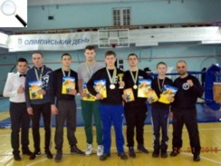 Троє кікбоксерів увійшли до збірної області