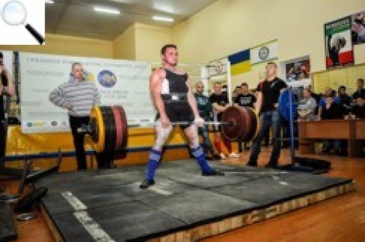 Третій «Кубок Звягеля» з пауерліфтингу не поступався чемпіонату України