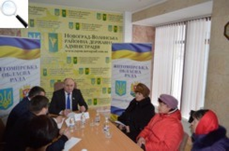 Переселенка зі Сходу України просила голову облради виділити їй житло у Новограді…