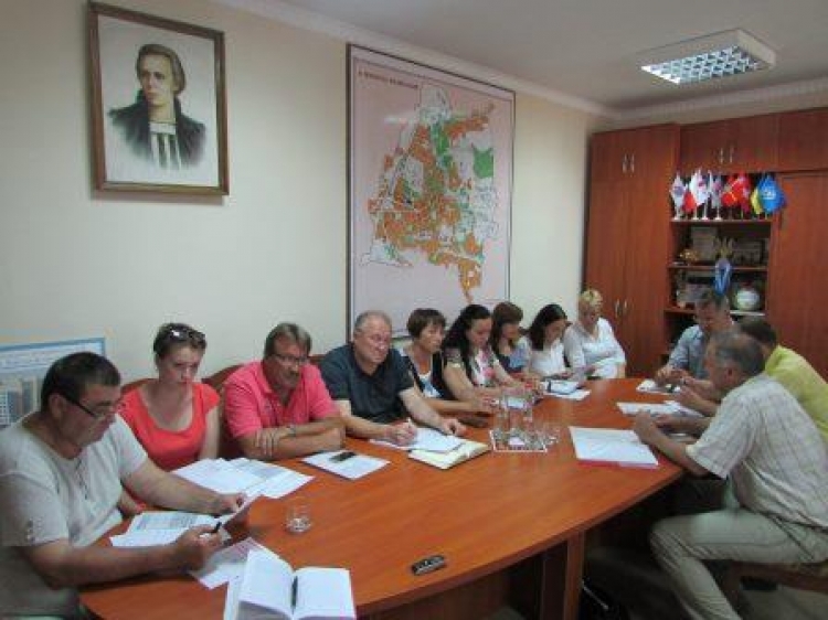 Комунальників та освітян закликали посилити контроль за освоєнням бюджетних коштів