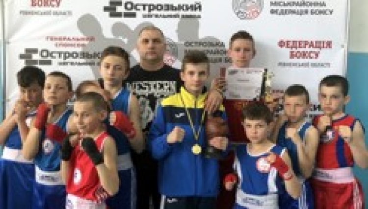 Двадцять один боксер із Новограда взяв участь у всеукраїнському турнірі