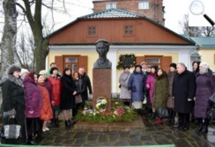 Вшанували геніальну землячку — всесвітньо відому поетесу Лесю Українку