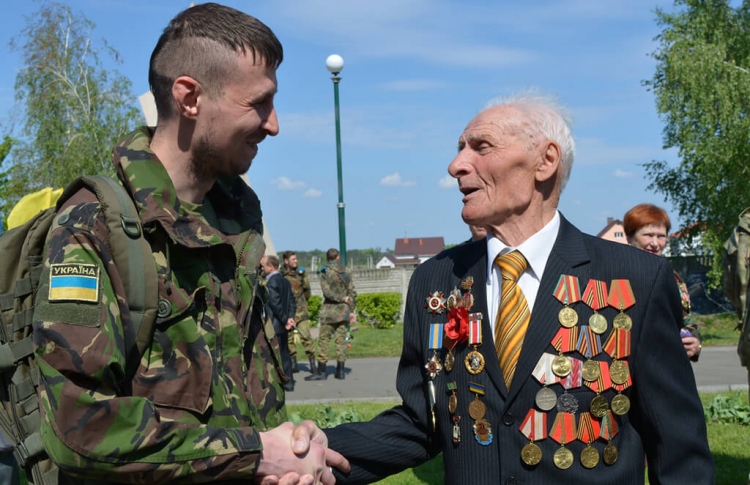 Щорічну разову грошову допомогу отримають майже мільйон ветеранів війни та жертв нацистських переслідувань