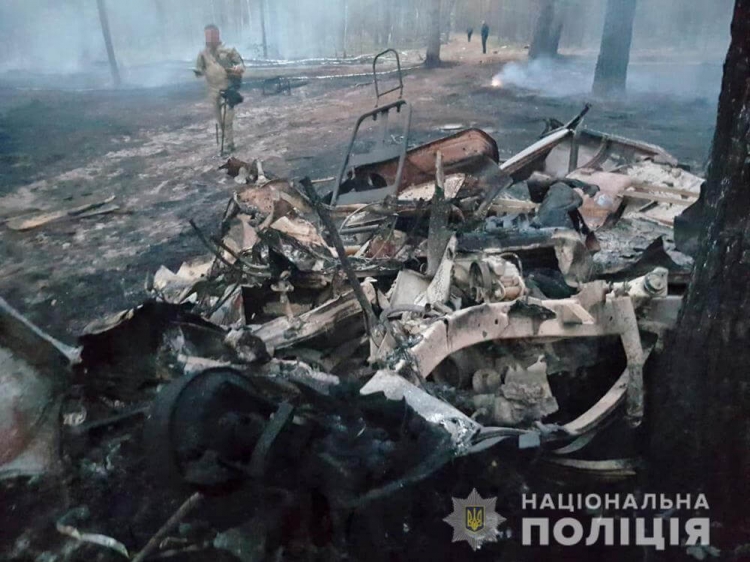 На міні підірвався автомобіль із лісниками