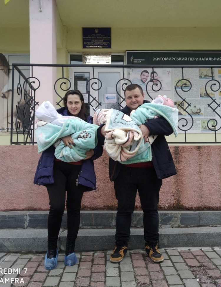 У Звягелі народилася трійня
