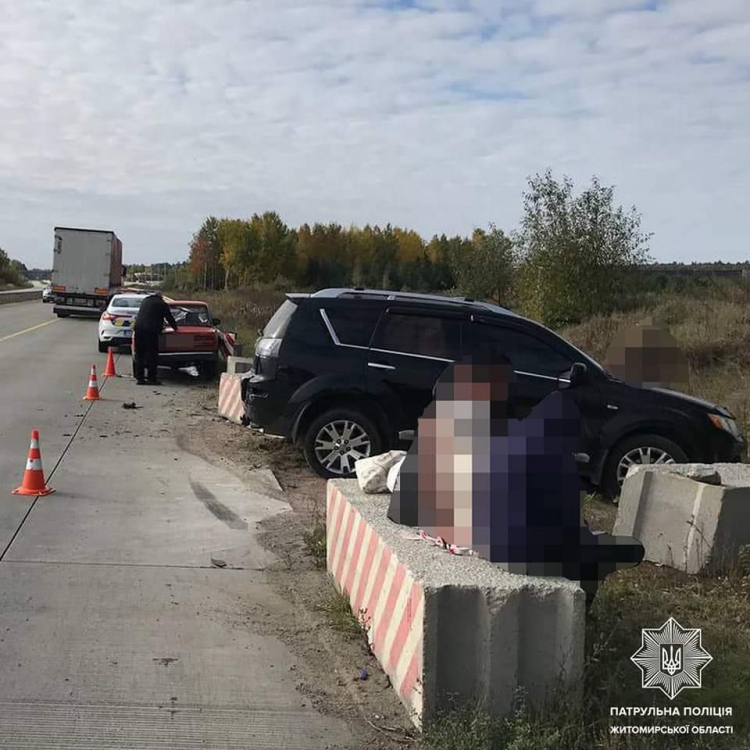 ДТП на автомобільній дорозі Київ — Чоп